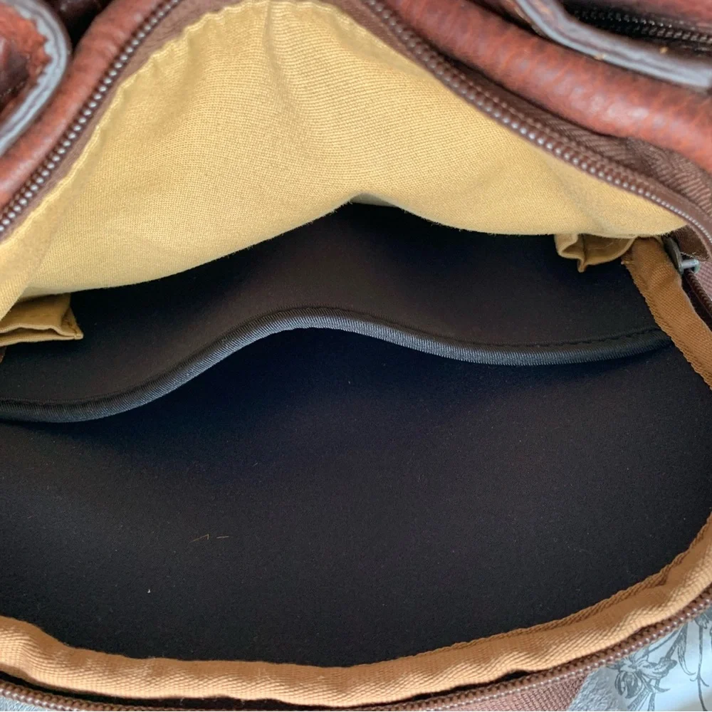 Vintage Duluth‎ Trading Lifetime Brown Leather Travel Messenger Crossbody Bag